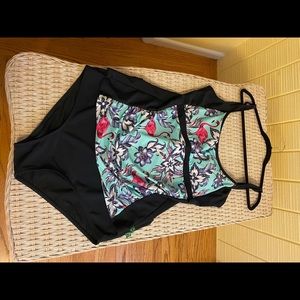 2 piece Tankini in excellent condition